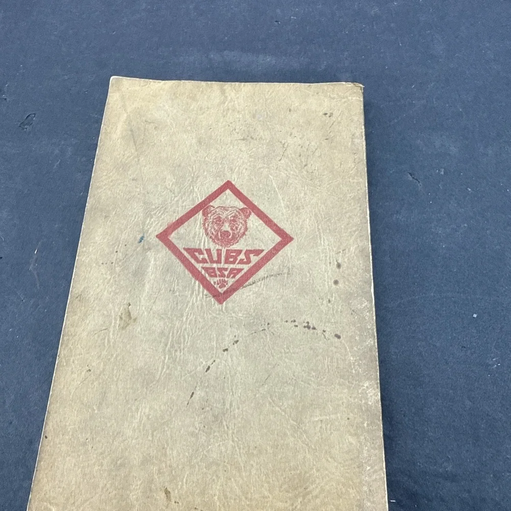 'The Bear Cub Book' -Boy Scouts of America - Copyright 1931
